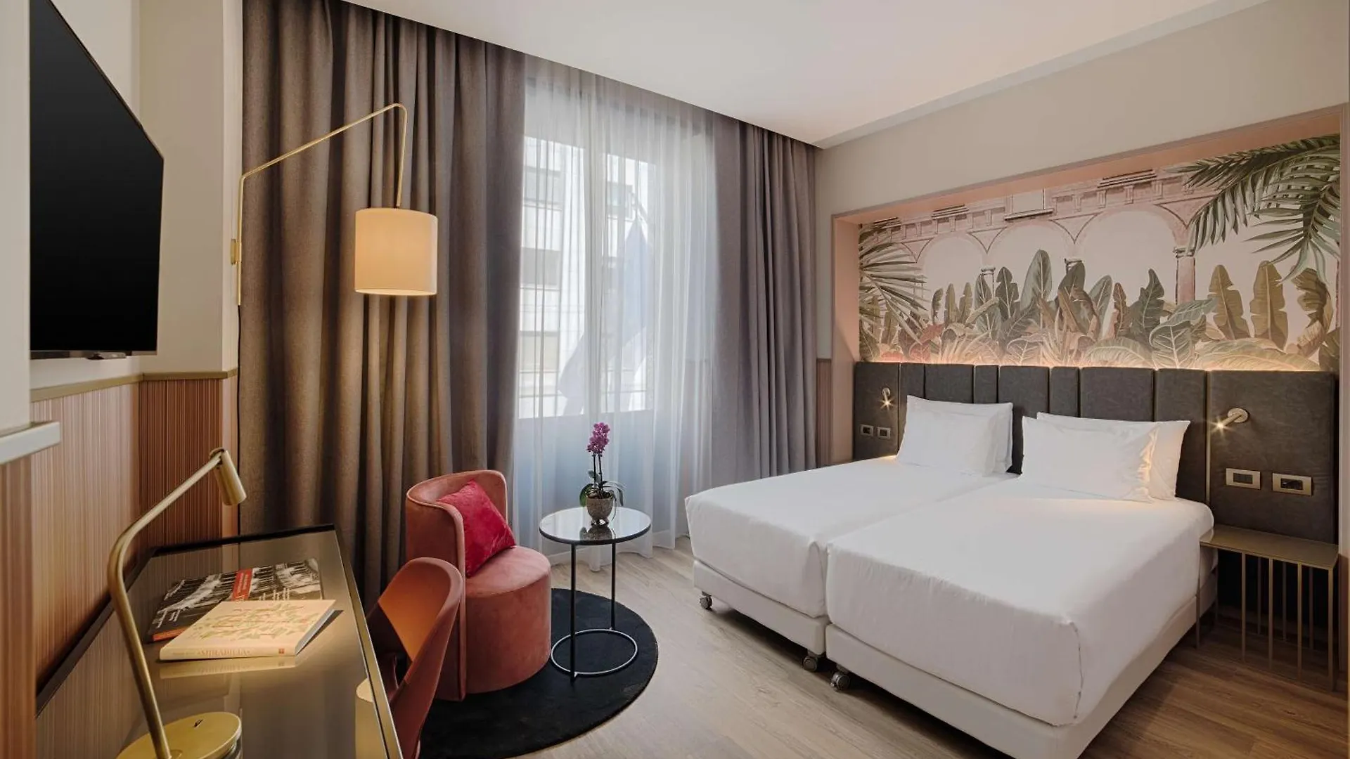 Отель Nh Collection Milano Touring