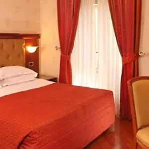 Serena Srl 3*, Рим Италия