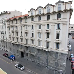 Ξενοδοχείο με διαμερίσματα De La Gare